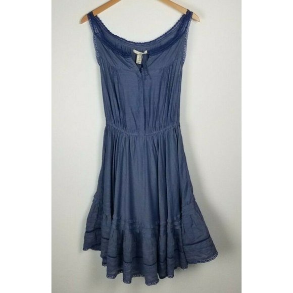 Levi's Dresses & Skirts - Levi's Sz. S Blue Chambray Lace Tank Tiered Dress Elastic Waist Interior Slip